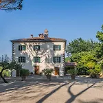 Willa Palazzo Rosadi By Posarellivillas *