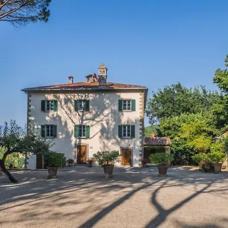 Villa Palazzo Rosadi By Posarellivillas