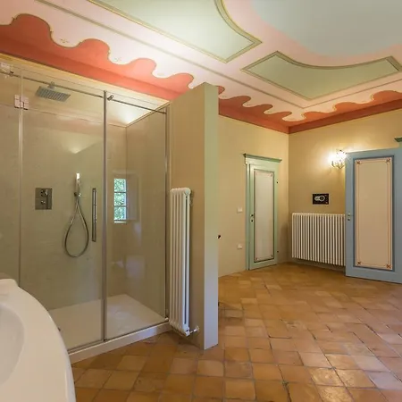 Villa Palazzo Rosadi By Posarellivillas