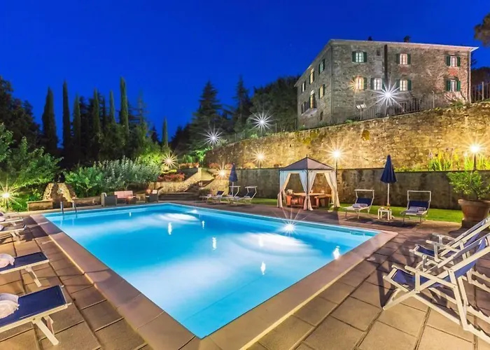 Villa Palazzo Rosadi By Posarellivillas *