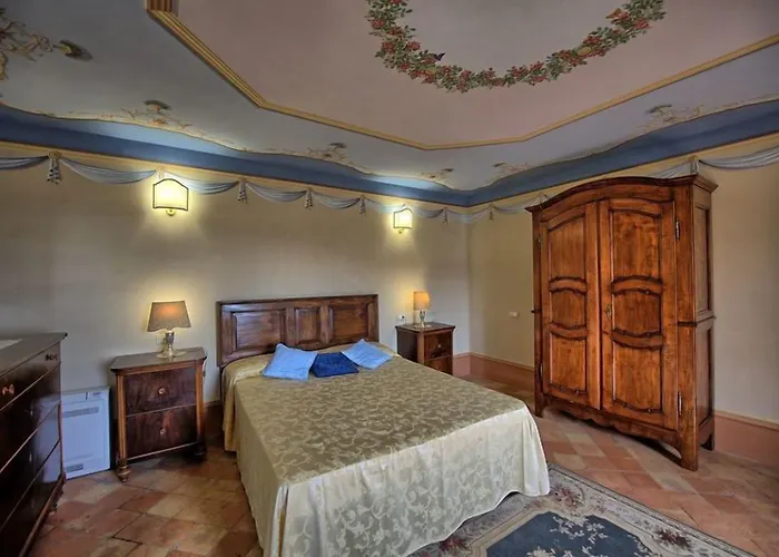 Villa Palazzo Rosadi By Posarellivillas *