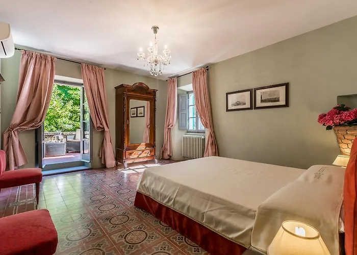 Palazzo Rosadi By Posarellivillas