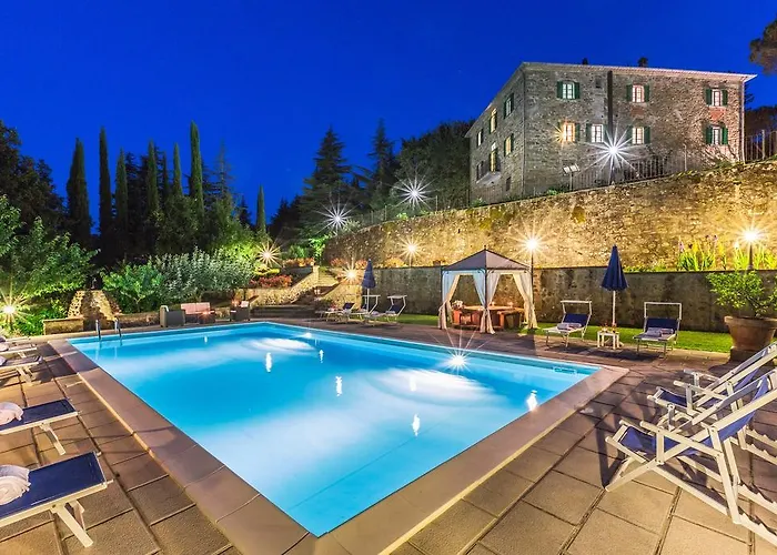 Villa Palazzo Rosadi By Posarellivillas *