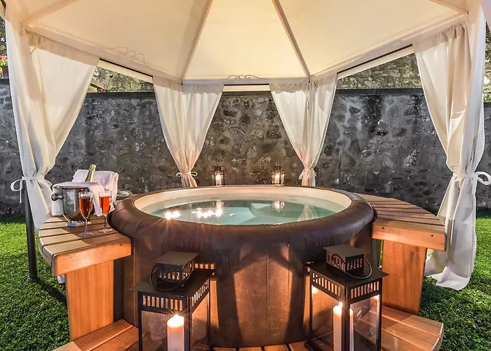 Palazzo Rosadi By Posarellivillas